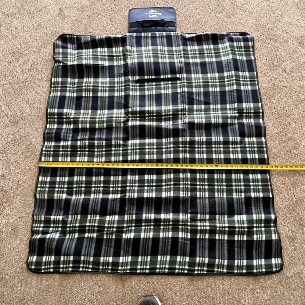 Blanket Throw With Carry Handle Cozy Warm Blue Green Plaid‎ 46 x 52